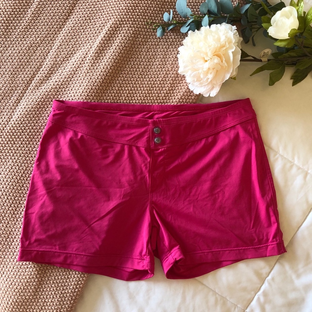 Athleta stretchy pink shorts
